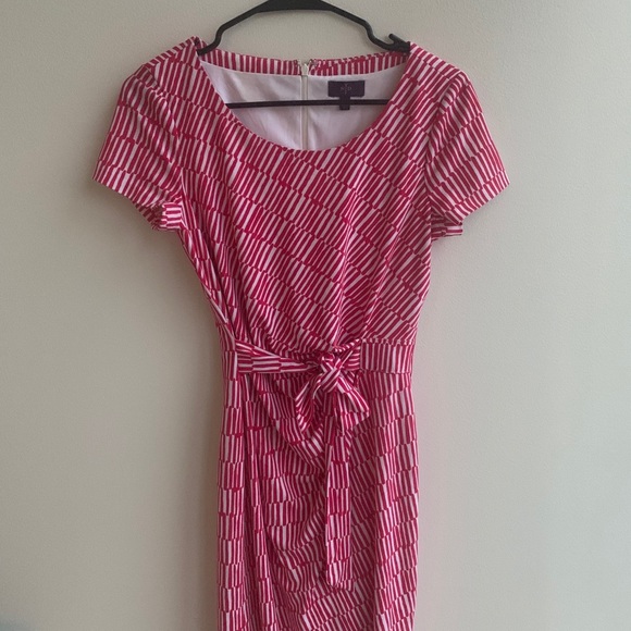 NYDJ Dresses & Skirts - NYDJ Veronica Geo Stripe Wrap Dress Pink Size 2